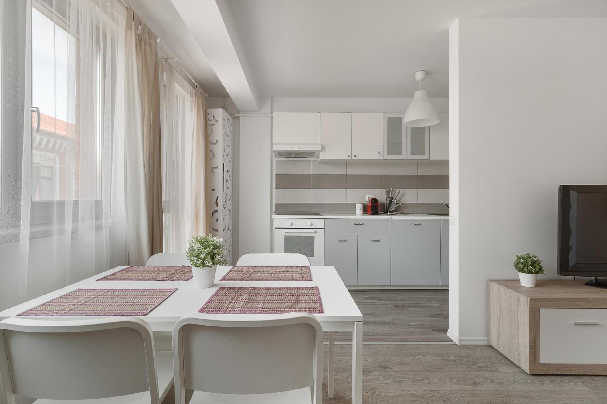 오라데아 Mosoiu Flat 아파트 외부 사진